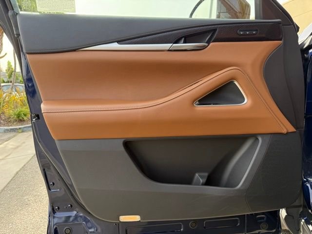 2025 INFINITI QX60 AUTOGRAPH AUTOGRAPH AWD Intercooled Turbo Premium Unleaded I-4 2.0 L/122 [11]