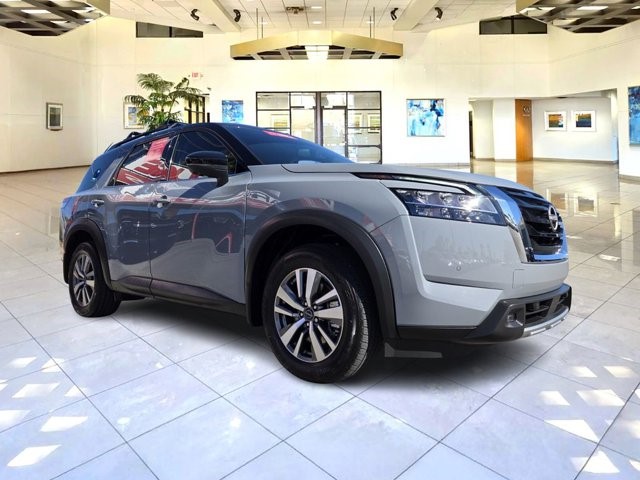 2022 Nissan Pathfinder SL SL 2WD Regular Unleaded V-6 3.5 L/213 [2]