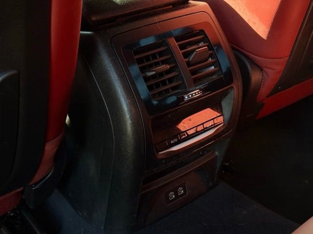 2023 BMW X3 sDrive30i sDrive30i Sports Activity Vehicle Intercooled Turbo Premium Unleaded I-4 2.0 L/122 [19]