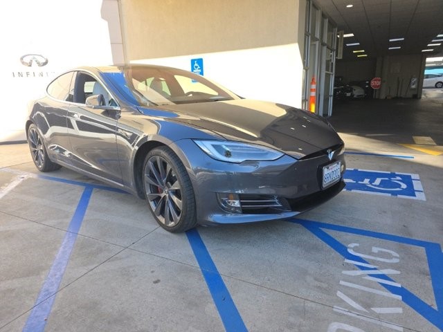 2020 Tesla Model S Performance Performance AWD Electric [1]