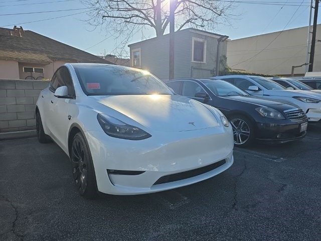 2023 Tesla Model Y Performance's photo