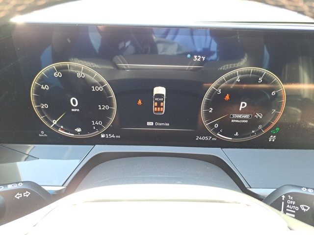 2025 INFINITI QX80 Sensory 4WD - Photo 11