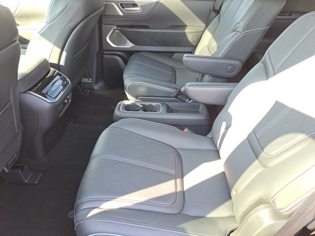 2025 INFINITI QX80 Sensory 4WD - Photo 22