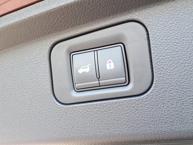 2025 INFINITI QX80 Sensory 4WD - Photo 24