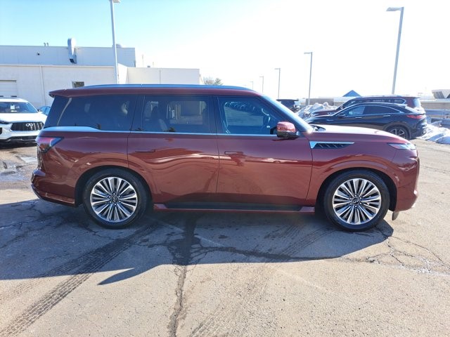 2025 INFINITI QX80 Sensory 4WD - Photo 6