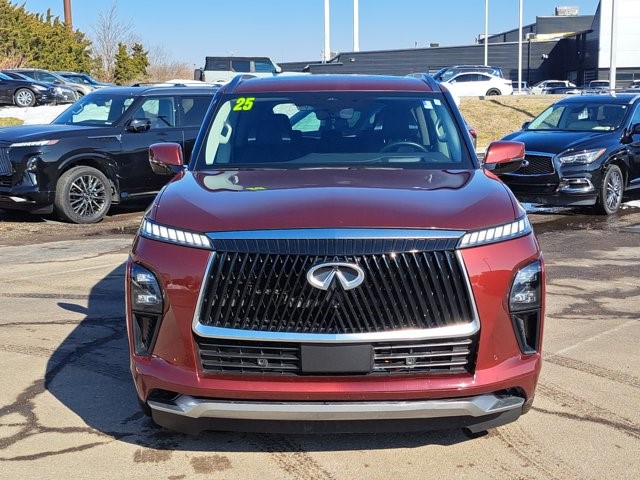 2025 INFINITI QX80 Sensory 4WD - Photo 8