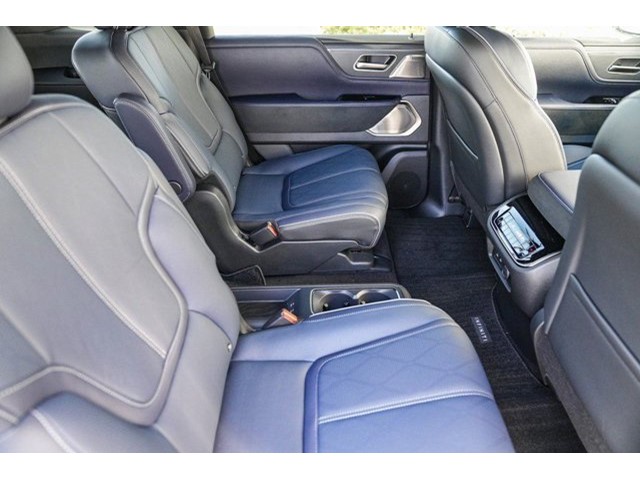 2026 INFINITI QX80 Sport - Photo 17
