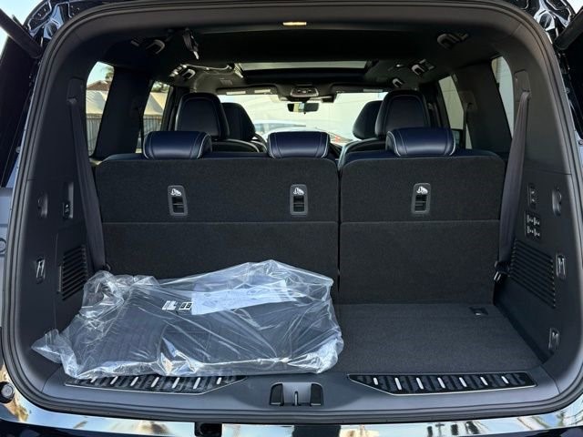 2026 INFINITI QX80 Sport - Photo 26