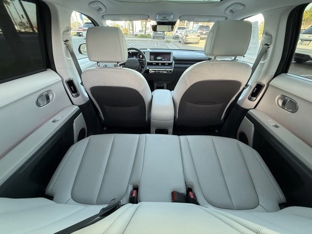 2023 Hyundai IONIQ 5 Limited Limited AWD Electric [22]