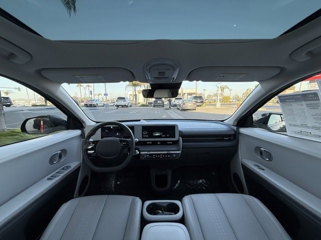 2023 Hyundai IONIQ 5 Limited Limited AWD Electric [23]