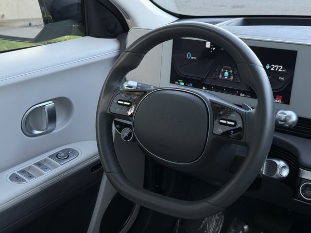 2023 Hyundai IONIQ 5 Limited Limited AWD Electric [30]