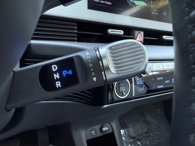 2023 Hyundai IONIQ 5 Limited Limited AWD Electric [31]