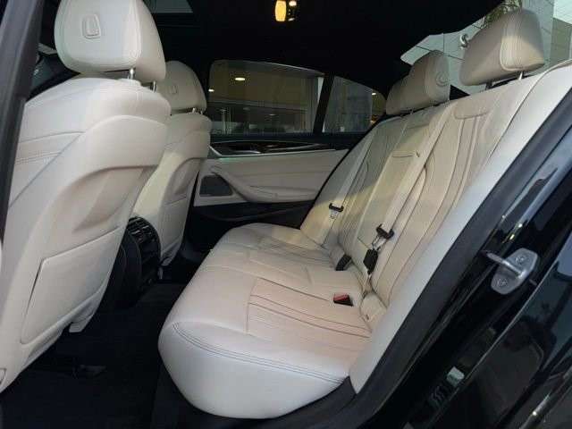 2021 BMW 5 Series 530e 530e Plug-In Hybrid Intercooled Turbo Gas/Electric I-4 2.0 L/122 [18]