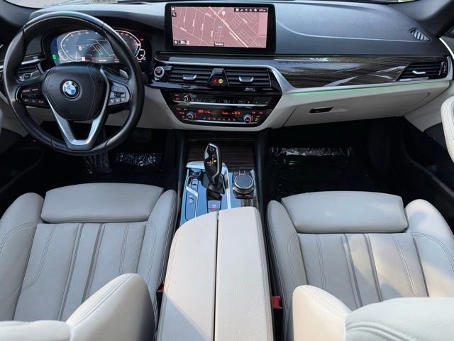 2021 BMW 5 Series 530e 530e Plug-In Hybrid Intercooled Turbo Gas/Electric I-4 2.0 L/122 [23]