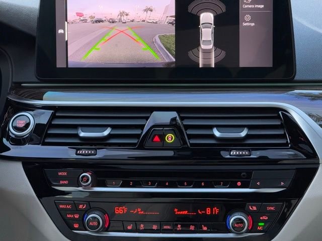 2021 BMW 5 Series 530e 530e Plug-In Hybrid Intercooled Turbo Gas/Electric I-4 2.0 L/122 [25]