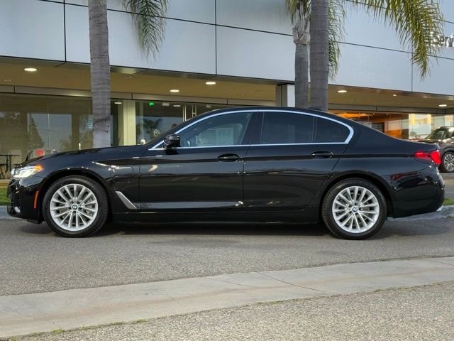 2021 BMW 5 Series 530e 530e Plug-In Hybrid Intercooled Turbo Gas/Electric I-4 2.0 L/122 [2]