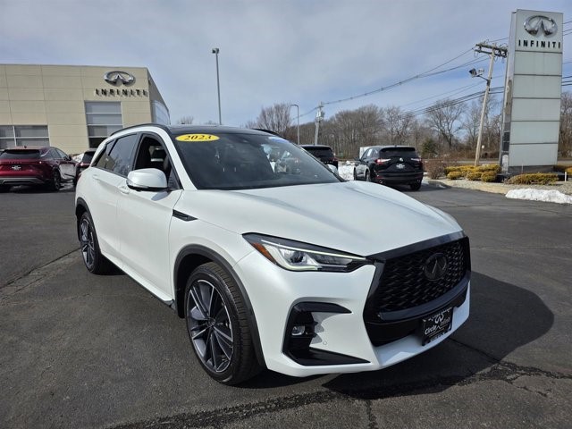 2023 INFINITI QX50 Sport