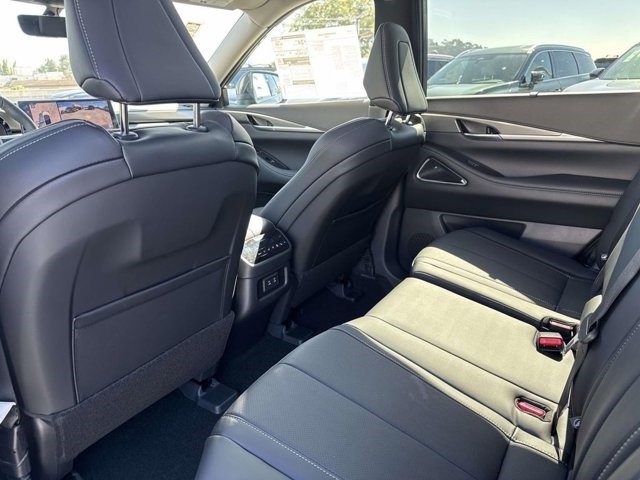 2026 INFINITI QX60 LUXE - Photo 11