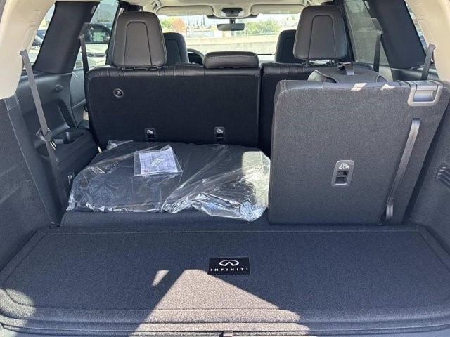 2026 INFINITI QX60 LUXE - Photo 8