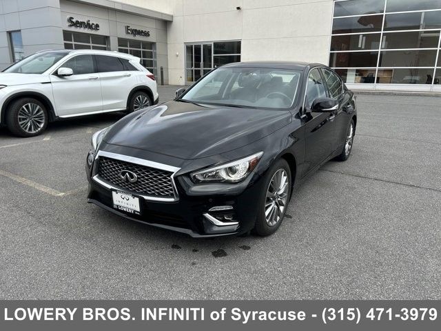 2023 INFINITI Q50 LUXE