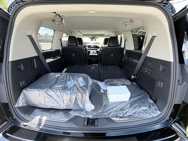 2026 INFINITI QX80 Luxe - Photo 25