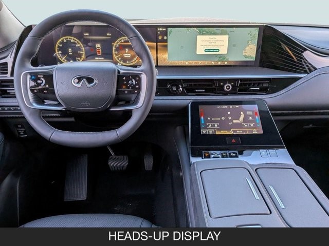 2026 INFINITI QX80 Luxe - Photo 13