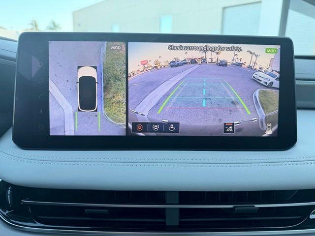 2027 INFINITI QX60 LUXE LUXE FWD Intercooled Turbo Premium Unleaded I-4 2.0 L/122 [26]