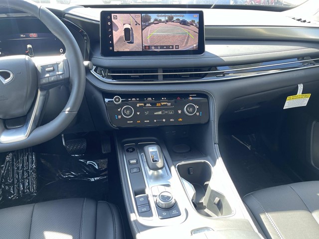 2027 INFINITI QX60 LUXE - Photo 12