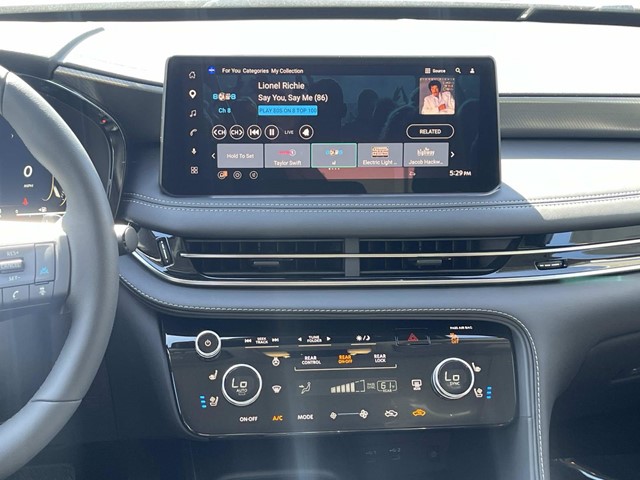 2027 INFINITI QX60 LUXE - Photo 12