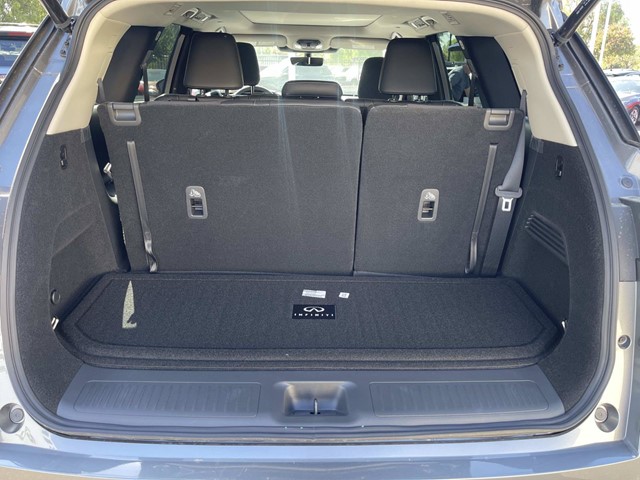 2027 INFINITI QX60 LUXE - Photo 7