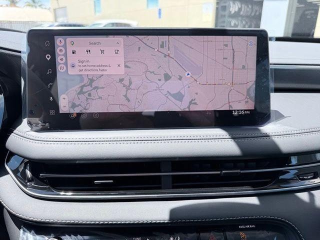 2027 INFINITI QX60 LUXE LUXE AWD Intercooled Turbo Premium Unleaded I-4 2.0 L/122 [23]
