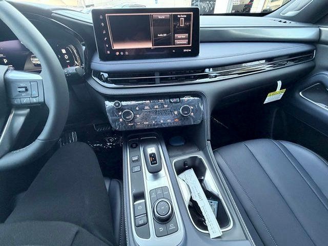 2027 INFINITI QX60 SPORT SPORT AWD Intercooled Turbo Premium Unleaded I-4 2.0 L/122 [23]