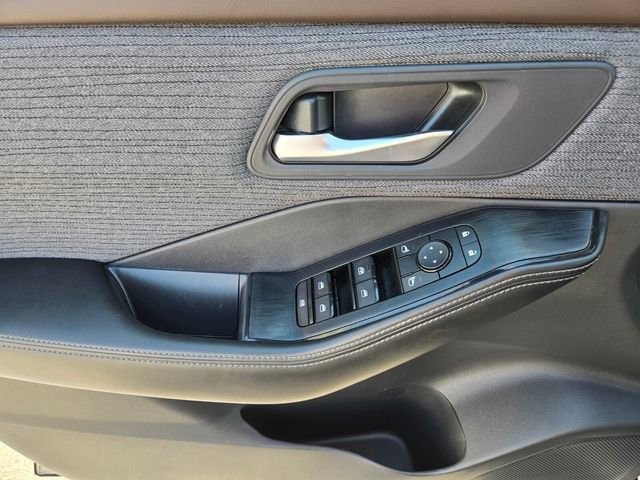 2023 Nissan Rogue SV - Photo 23
