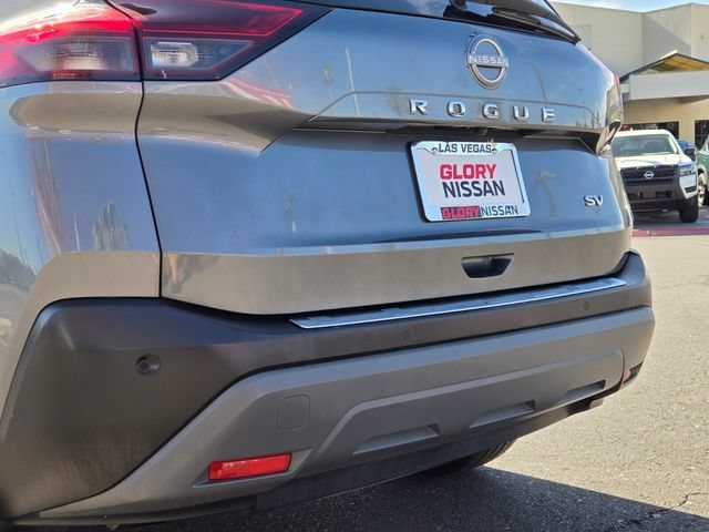 2023 Nissan Rogue SV - Photo 6