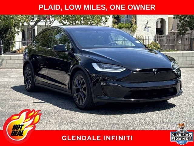 2022 Tesla Model X Plaid's photo
