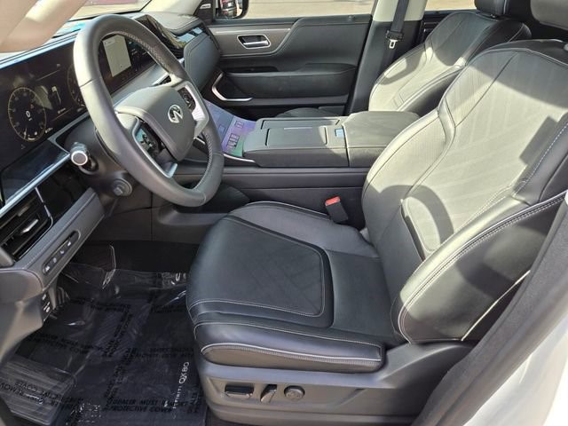 2025 INFINITI QX80 Luxe - Photo 10