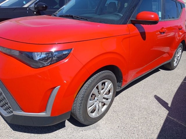 2023 Kia Soul 2.0L LX IVT's photo