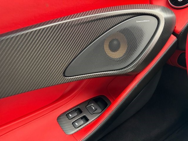 Used 2019 McLaren 600LT photo 25