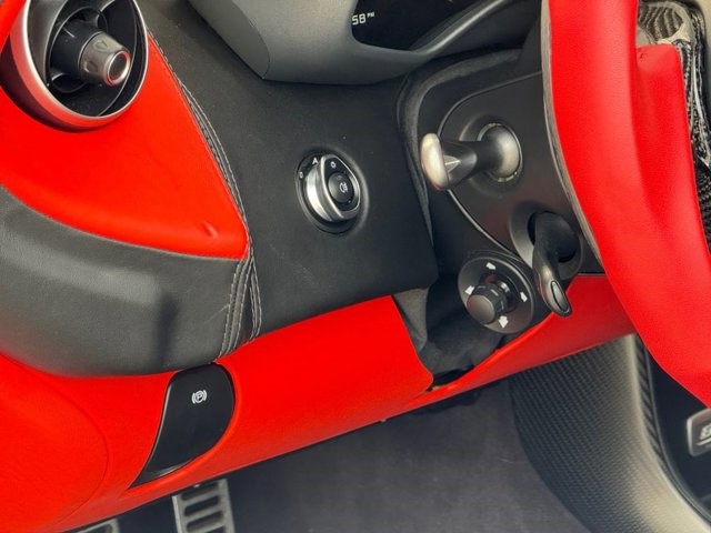 Used 2019 McLaren 600LT photo 43