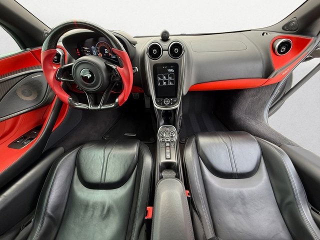 Used 2019 McLaren 600LT photo 13