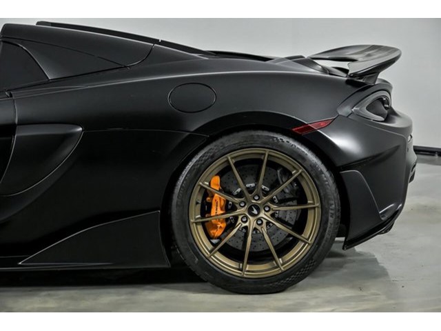 Used 2020 McLaren 600LT Spider photo 14