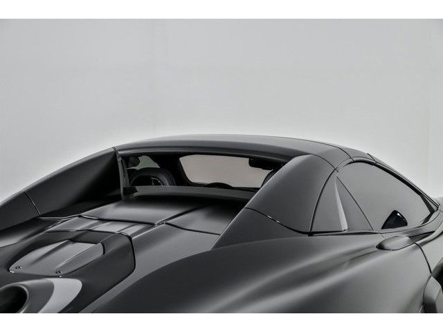 Used 2020 McLaren 600LT Spider photo 8