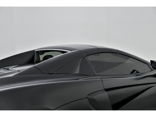 Used 2020 McLaren 600LT Spider photo 11