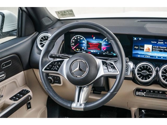 2025 Mercedes-Benz GLB Base - Photo 14