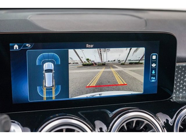 2025 Mercedes-Benz GLB Base - Photo 22