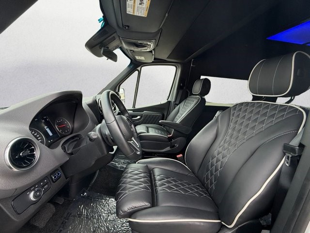 2023 Mercedes-Benz Sprinter Cargo Van Base - Photo 11