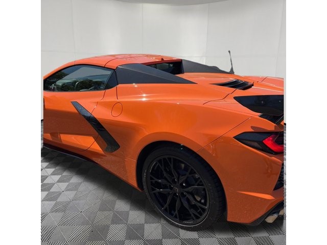 2024 Chevrolet Corvette 2LT - Photo 10