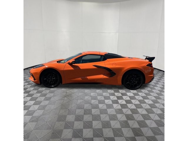 2024 Chevrolet Corvette 2LT - Photo 11