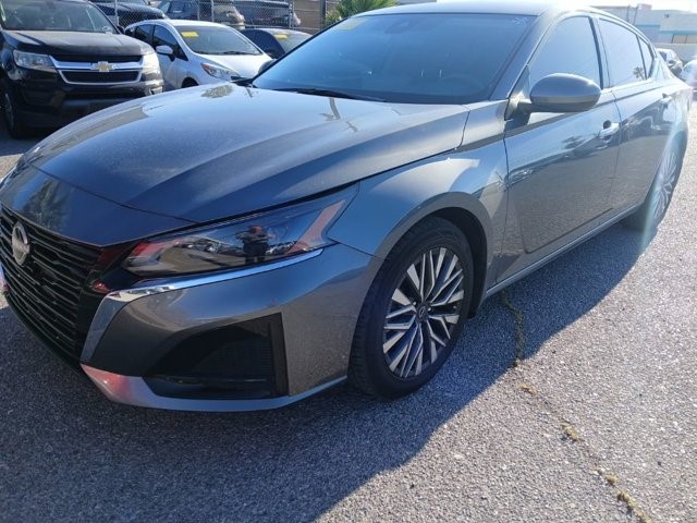 2024 Nissan Altima 2.5 SV's photo