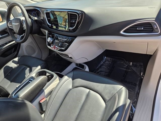 2023 Chrysler Pacifica Touring L - Photo 21